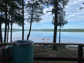 Lakeside rustic retreat - Image 4