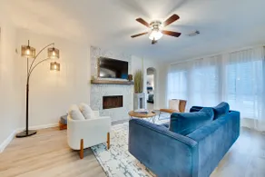 The Woodlands: 30+ Day Stays Welcome+Dog Friendly - Image 2