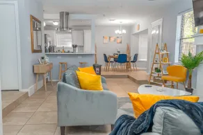 SERENE BOHEMIAN MANOR|FAMILY RETREAT|4BD 2.5BA - Image 5