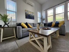 Brand New 4BHK Home! Ocean and Mountain View! - Image 4