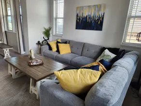 Brand New 4BHK Home! Ocean and Mountain View! - Image 3