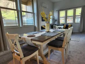 Brand New 4BHK Home! Ocean and Mountain View! - Image 5
