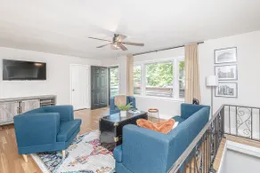 Remodeled and centrally located home in Columbia - Image 5