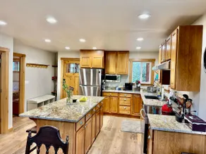 Comfort at Elkhorn Lodge:Your Home Away From Home! - Image 4