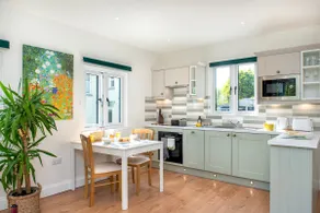 Luxury Cottage - Apple Pie Luxury Escapes - Image 5