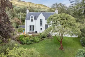 Stunning Dalchenna w/hot tub & huge garden - Image 4