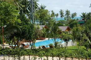 PawPaw Resort - Garden view bungalow 16 - Image 4