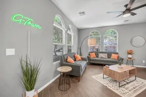 Modern desert vibes in the heart of Gilbert! - Image 3