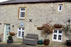 Peak District - 1 Harrow Cottage - Great Longstone - Image 3