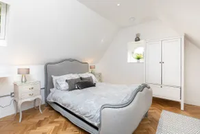 Converted rural annexe within a period property - Image 5