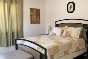 Poppy's Place - Image 5