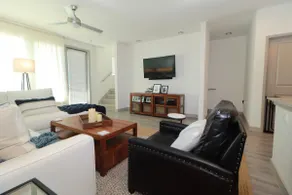 Lovely 2-bedroom Townhome - Image 3