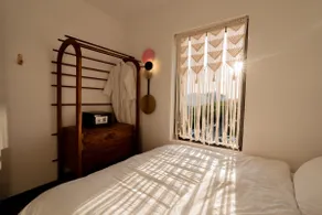 SEMI-ClASSiCAl 2BR Apt w/ROOfTOP Pool Near OldTown - Image 4