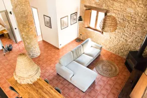 La Pallissa - Hayloft renovated with rustic charm - Image 3