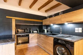 Beautiful apartment, located in the heart of the city. - Image 5