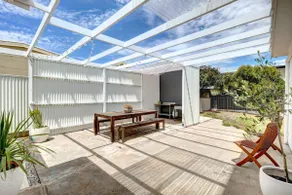 The Lazy Palm Beach Shack—Retro-Coastal Charm - Image 5