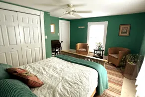 Refurbished 1880s Victorian Farm House~ Sleeps 6. - Image 3