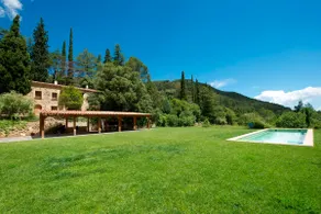 Rural villa 'Mas Corbella' for 25+ people - Image 3