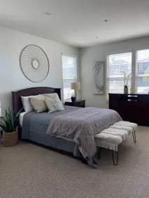 Suite with private entrance near wine country. - Image 2