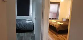 2 Bedroom Cozy Chambers with free parking - Image 4