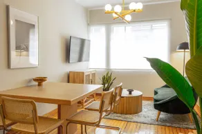 Distinctive 2Br apt w/patio | Enjoy Condesa Parks - Image 4