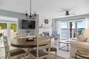 Tranquil lake house in VT w/ breathtaking views! - Image 2