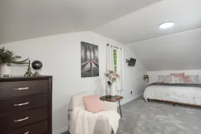 Cozy Hollow: Family Friendly Getaway + Hot Tub - Image 3