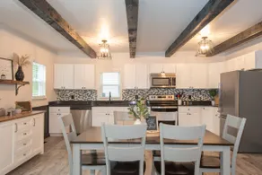 Cozy Hollow: Family Friendly Getaway + Hot Tub - Image 2