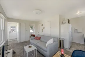 Cozy 1-Bedroom Home in Renton w/ Views - Image 3