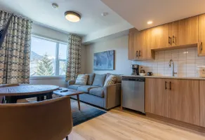 Basecamp Suites Banff - Image 2