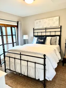 Luxury Spa Retreat Guest House with Ocean View - Image 3