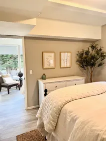 Luxury Spa Retreat Guest House with Ocean View - Image 4