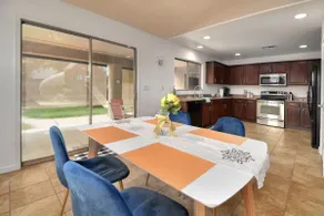 Phoenix central Spacious Retreat - Image 3