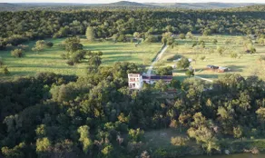 Brazos River Spectacular Views with Pool/Hot Tub - Image 4