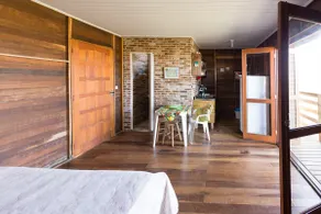 Beachfront bungalow leisure structure parking - Image 4