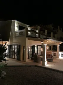 Casa Suliar - panoramic-harbour-view & shared pool - Image 3