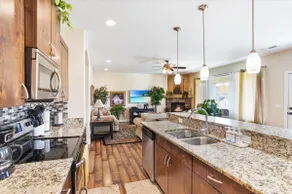 Zensational! Elegant home for outdoor enthusiast - Image 3