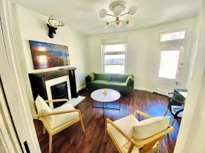 Victorian Manor a Charming 2BR in Clayton - Tamm - Image 2