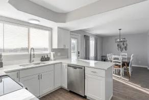 5BR/15 guests/3.5Bath/Hot Tub-Central location! - Image 5