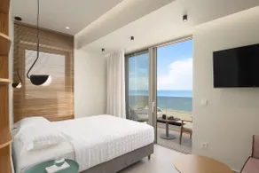 Zefyros Seafront Suite Studio - Image 2