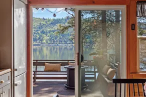 Cozy Lakefront Cabin- Dock, Views & Total Comfort - Image 4