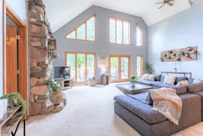 Pet-Friendly Mosinee Retreat w/ Private Dock! - Image 4