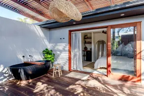 Soulitude - Luxe Studio with outdoor bath tub - Image 2
