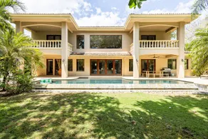 Exquisite Luxury 7 bed Home Inf Pool, 3 min Walk to Beach, Hacienda Pinilla golf - Image 3