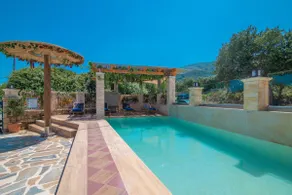 Zamor Family Villa 1 - Image 5