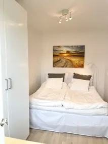 Newly built apartment in a quiet residential area - Image 2