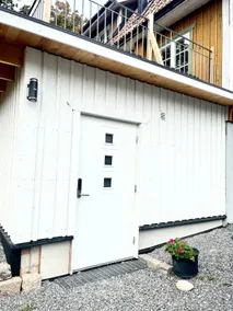 Newly built apartment in a quiet residential area - Image 5