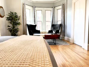 Boutique Studio Apartment - Image 5