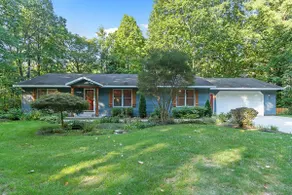 Secluded Saugatuck Retreat: Hot Tub, 3.5 Acres, Trails, Dog-Friendly - Image 5