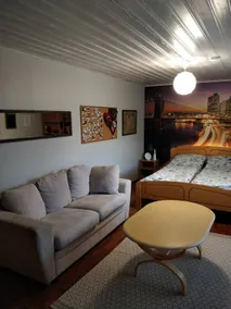 Cozy and peaceful studio in a small apartment building. - Image 2